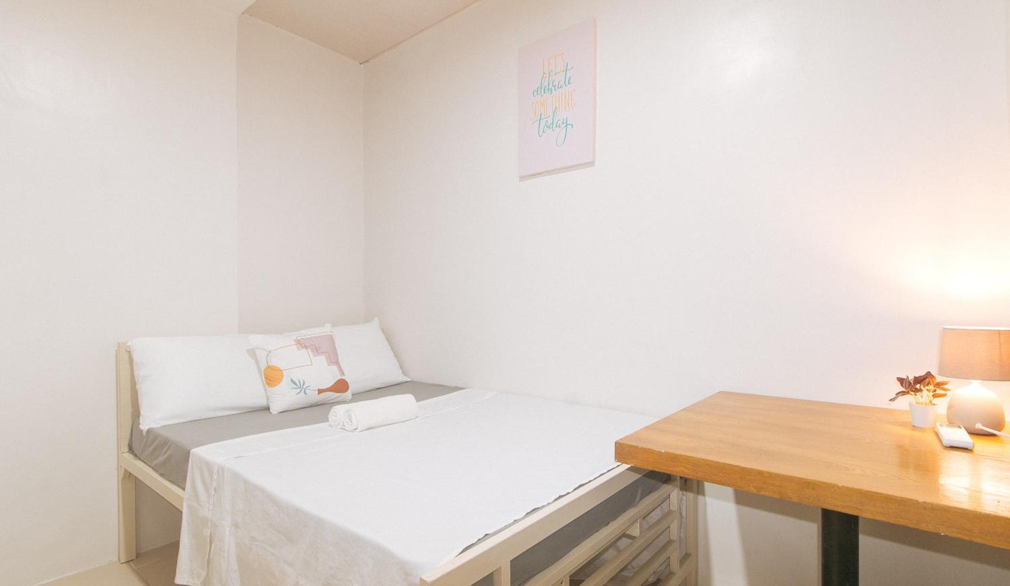 Cozy Cove Inn By Reddoorz Bacolod Ngoại thất bức ảnh